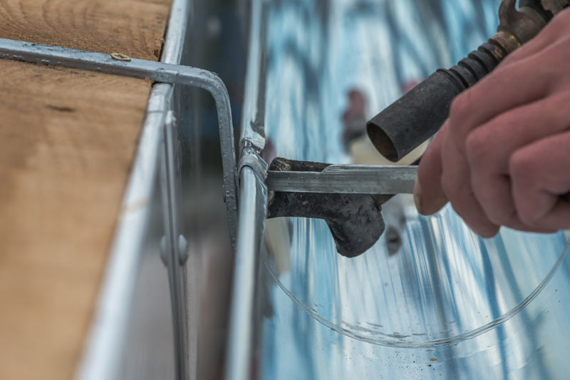 travaux-zinguerie-gouttieres-souillac-entreprise-rozel-lot-46